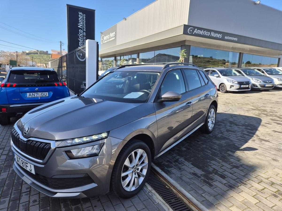 skoda-kamiq-2022-gasolina-999cc