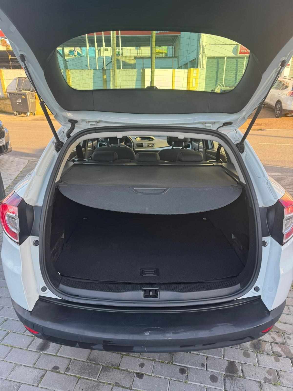 renault-megane-2012-diesel-1461cc