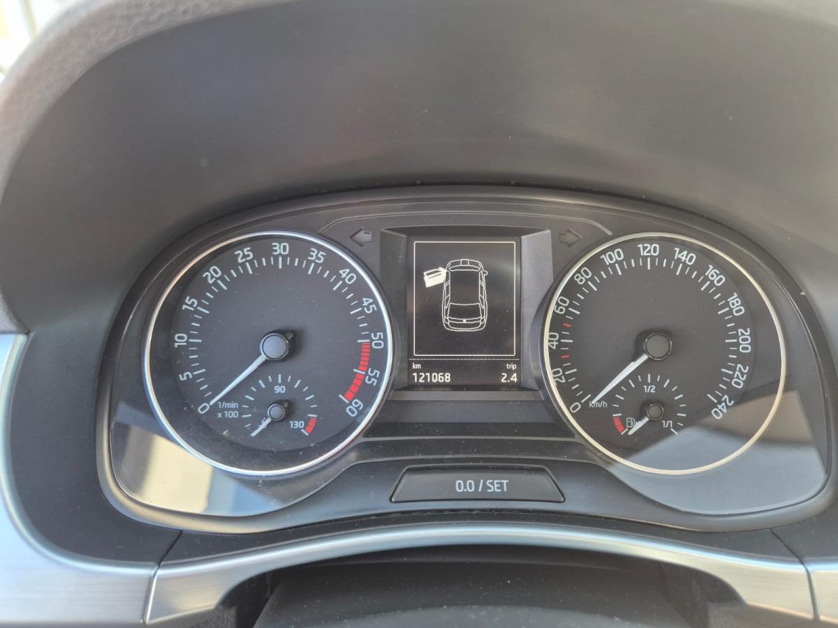 skoda-fabia-2016-diesel-1422cc