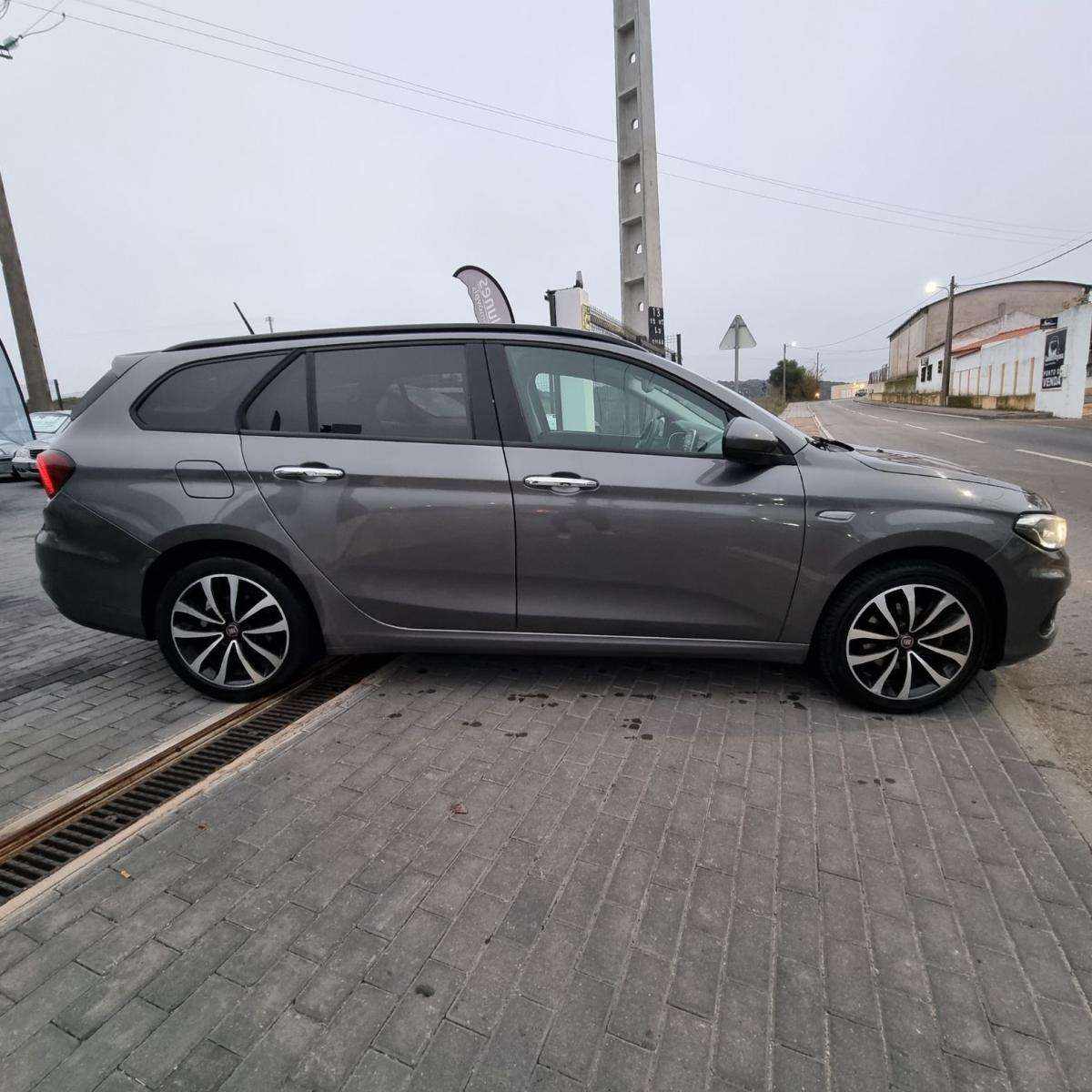 fiat-tipo-station-wagon-2020-diesel-1598cc