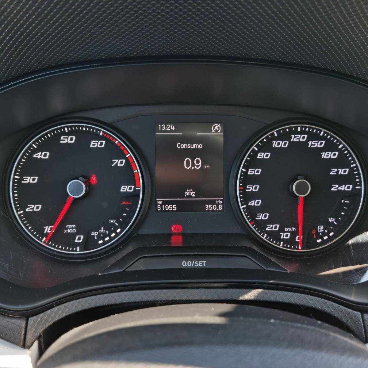 seat-arona-2022-gasolina-999cc
