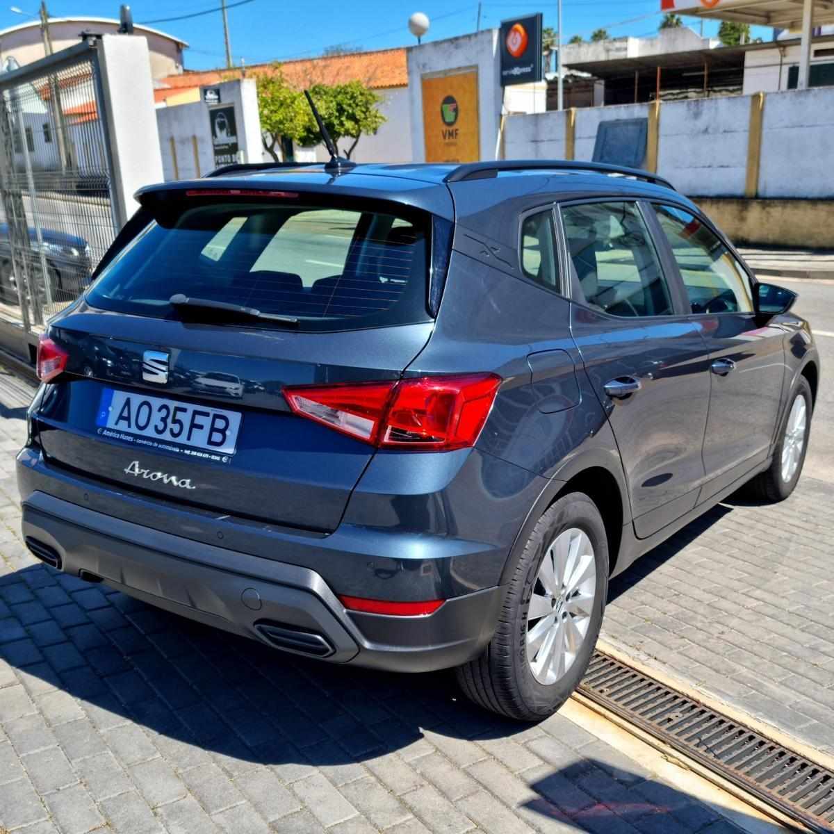 seat-arona-2022-gasolina-999cc
