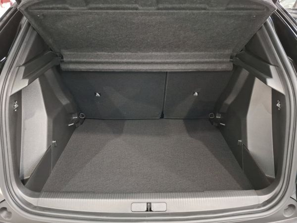 peugeot-2008-2025-gasolina-1199cc