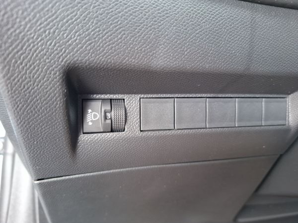 peugeot-208-2026-gasolina-1199cc