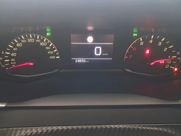 peugeot-2008-2025-gasolina-1199cc