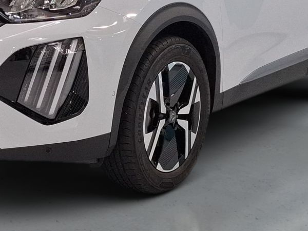peugeot-2008-2024-gasolina-1199cc