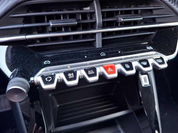 peugeot-208-2026-eletrico-0cc