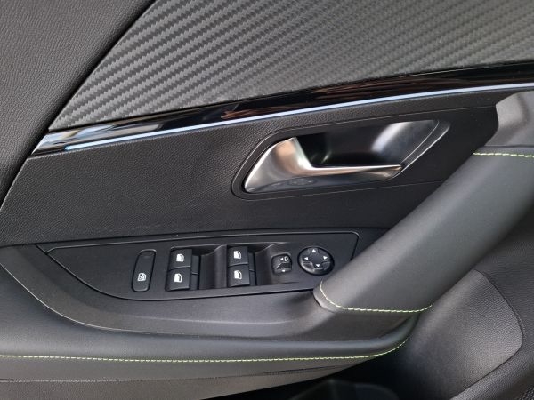 peugeot-2008-2024-gasolina-1199cc