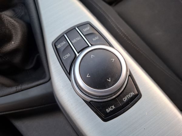 bmw-serie-1-2019-diesel-1496cc
