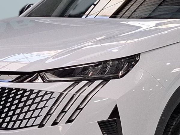 peugeot-5008-2025-gasolina-1199cc