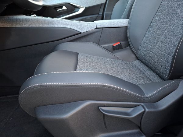 peugeot-5008-2025-gasolina-1199cc