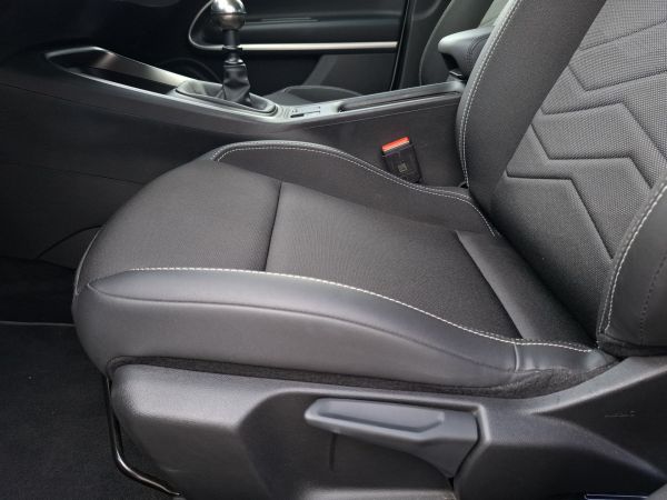 jeep-avenger-2025-gasolina-1199cc