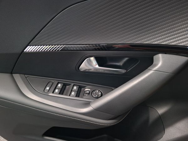 peugeot-e-2008-2026-eletrico-0cc