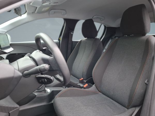 peugeot-208-2025-gasolina-1199cc