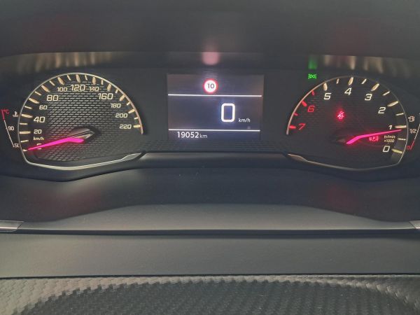 peugeot-2008-2025-gasolina-1199cc