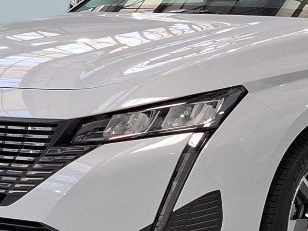 peugeot-308-sw-2025-gasolina-1199cc