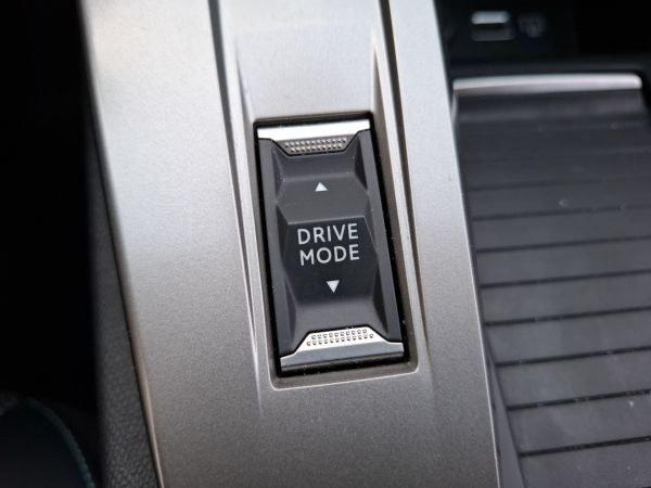 peugeot-308-sw-2025-gasolina-1199cc