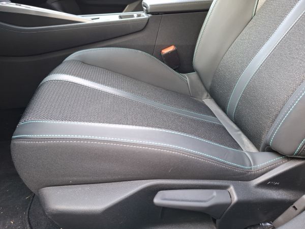 peugeot-308-sw-2025-gasolina-1199cc