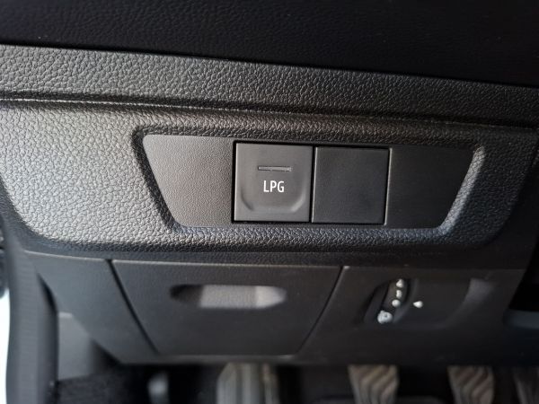 dacia-sandero-2024-gpl-999cc