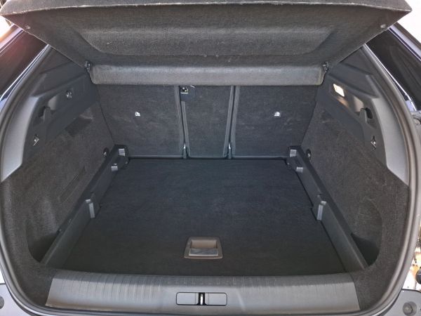 peugeot-3008-2024-gasolina-1199cc