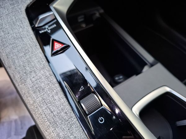 peugeot-3008-2024-gasolina-1199cc