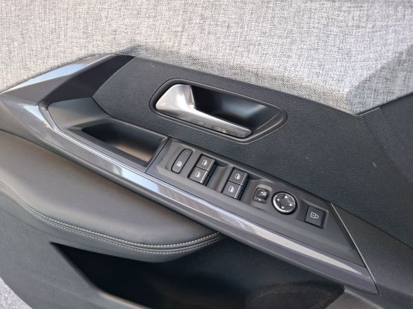 peugeot-3008-2024-gasolina-1199cc
