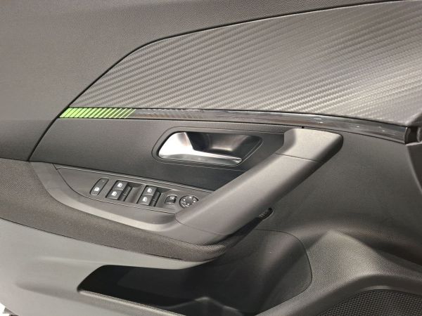 peugeot-2008-2024-gasolina-1199cc