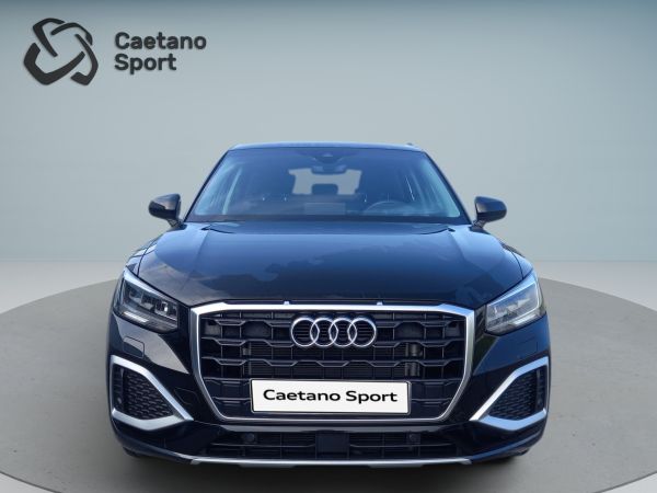 audi-q2-2024-gasolina-999cc