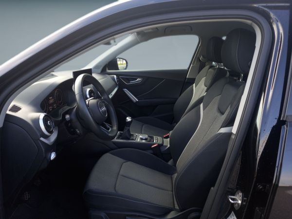 audi-q2-2024-gasolina-999cc