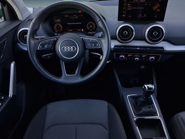 audi-q2-2025-gasolina-999cc