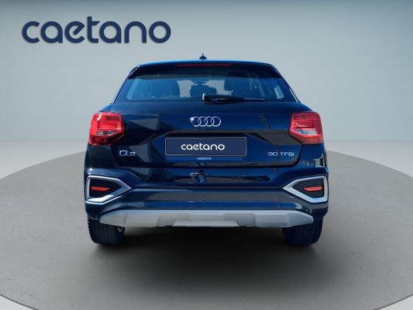 audi-q2-2025-gasolina-999cc