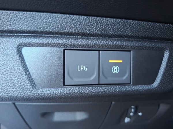 dacia-sandero-2025-gpl-999cc