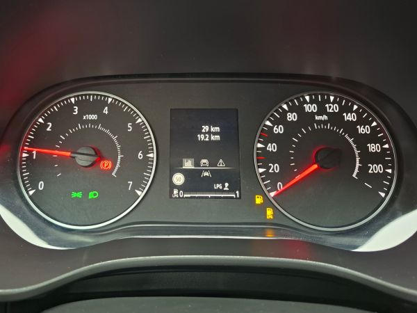 dacia-sandero-2026-gpl-999cc