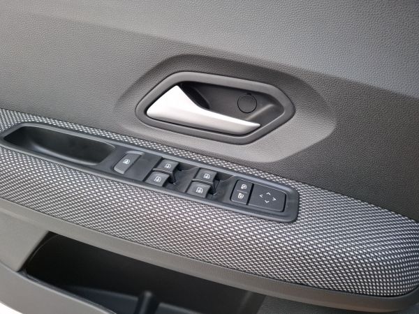 dacia-sandero-2026-gpl-999cc