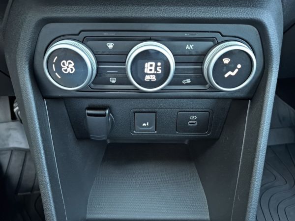 dacia-sandero-2025-gpl-999cc