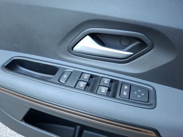 dacia-sandero-2025-gpl-999cc