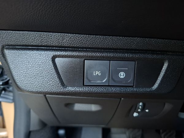 dacia-sandero-2025-gpl-999cc