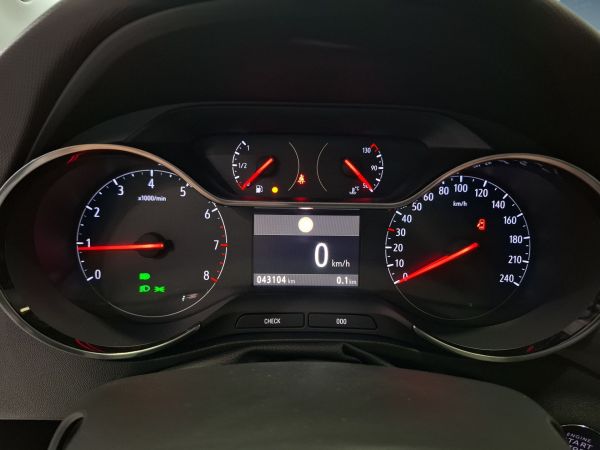 opel-crossland-x-2024-gasolina-1199cc