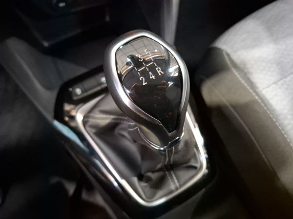 opel-corsa-2024-gasolina-1199cc