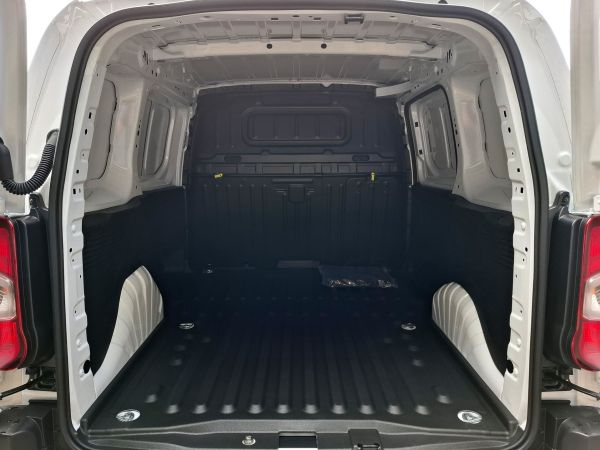 opel-combo-2026-diesel-1499cc