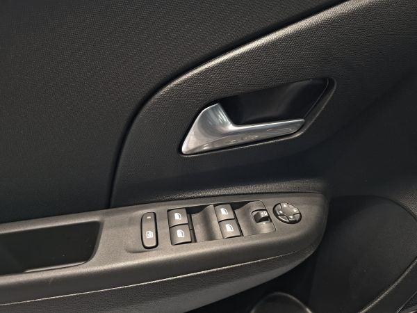 opel-corsa-2026-gasolina-1199cc