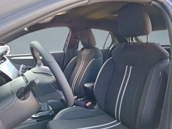 opel-corsa-2026-gasolina-1199cc