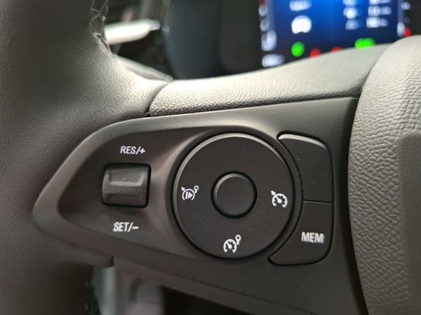 opel-corsa-2025-gasolina-1199cc
