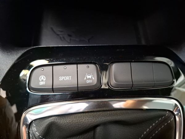 opel-corsa-2025-gasolina-1199cc