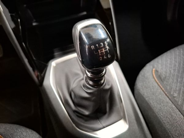 peugeot-2008-2025-gasolina-1199cc