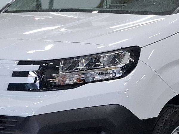peugeot-partner-2025-diesel-1499cc