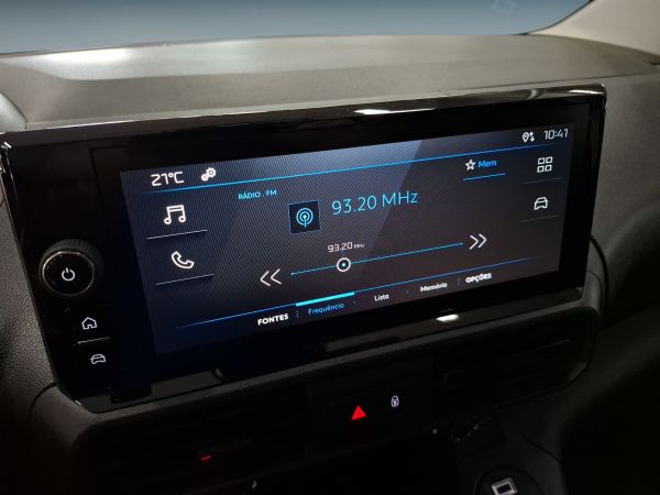 peugeot-partner-2025-diesel-1499cc