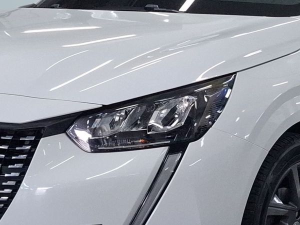 peugeot-208-2021-gasolina-1199cc