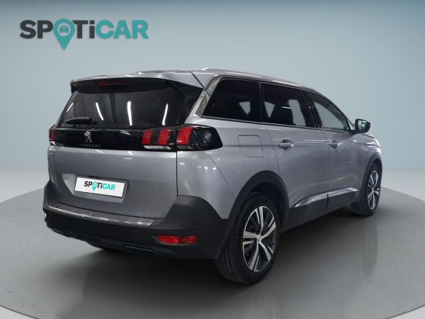 peugeot-5008-2023-gasolina-1199cc