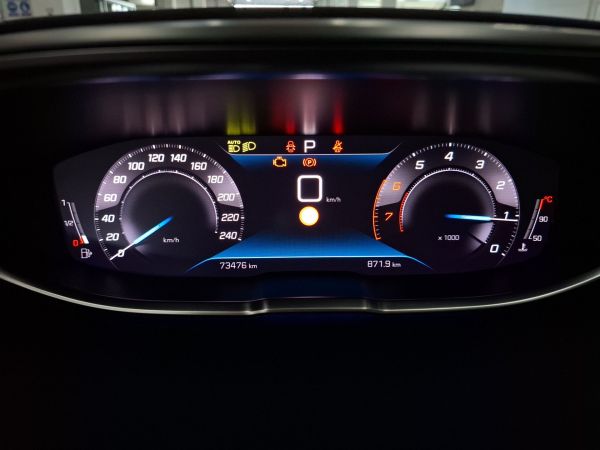 peugeot-5008-2023-gasolina-1199cc